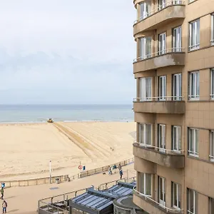 Appartement Miramar - Garage Available, Oostende